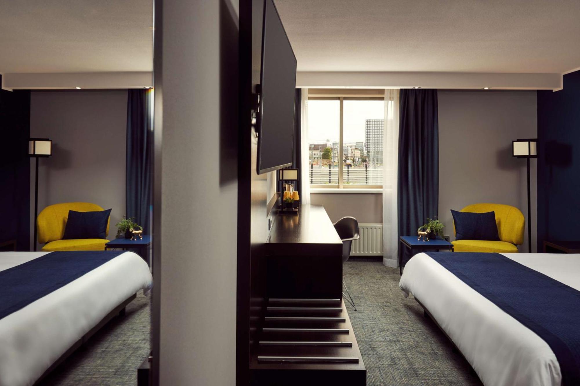 Park Plaza Hotel 4*